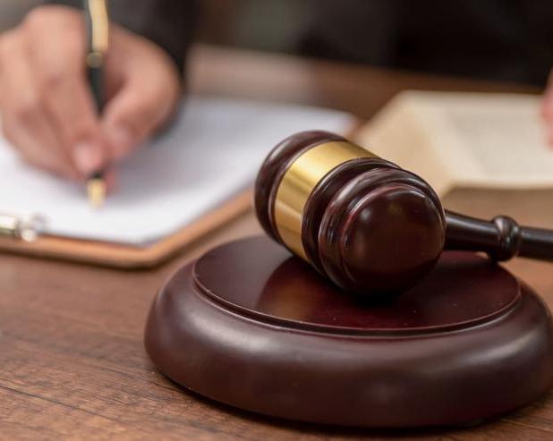 Колумбийский судья утверждает, что использовал ChatGPT, чтобы вынести решение по делу